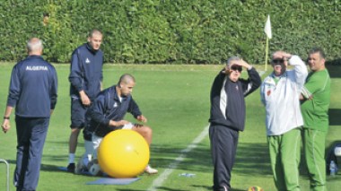 Egyptian spies failed to discover Algeria team plan, says coach Saadane