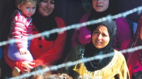 ‮عذبونا‭ ‬واغتصبوا‭ ‬نساءنا‭ .. ‬أنقذونا‭ ‬رئيسنا‭ ‬يقتلنا‮‬