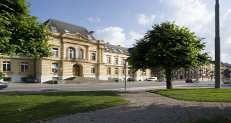 Suisse: une étudiante algérienne  expulsée en plein master