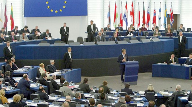 الاتحاد الأوروبي يمنح 4.9 مليون أورو لفائدة الشعب الصحراوي