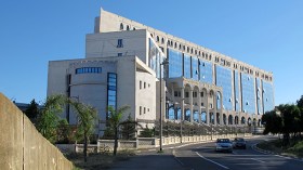 الجامعة: قراءة في رسالة طالب تَخرّج منذ 10 سنوات