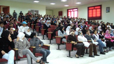 University: “Employment positions earmarked only for PhD holders spark off uproar among Masters’ holders