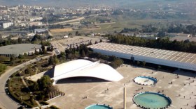 مسؤولون في الجامعة متورطون في سرقة رسائل دكتوراه