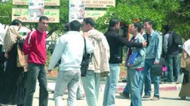 L’Office national des œuvres sociales n’assure plus le transport et la cantine : les étudiants menacent de perturber les inscriptions des nouveaux bacheliers