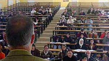 The privatization of the Algerian university is not on the agenda yet