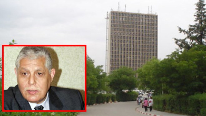 رشيد حراوبية يكشف للشروق: اعتماد الجمعة فقط كعطلة أسبوعية رسمية في الجامعات!