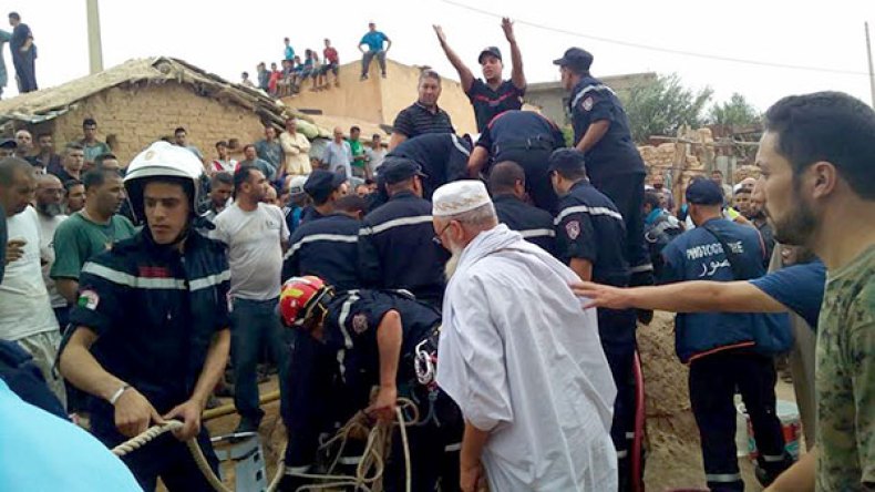 وفاة 4 أشخاص بينهم شقيقين اختناقا داخل بئر بخنشلة