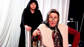 المسرح الجزائري يعاني من عقدة الجسد