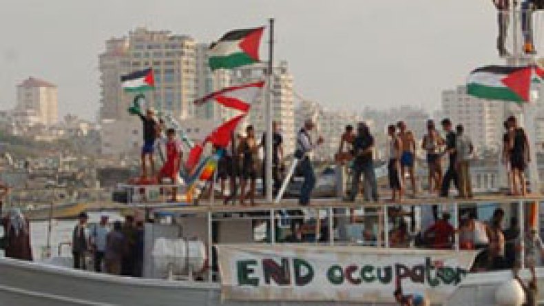 تأجيل موعد انطلاق سفينة كسر الحصار إلى وقت لاحق