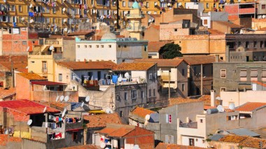 Habitat :  nouvelles mesures pour contrôler l’urbanisme