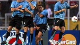 منتخب‮ ‬الأورغواي‮ ‬منذ‮ ‬الإثنين‮ ‬بالجزائر