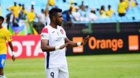 بيانات مُتناقضة بين سوسطارة والصفاقسي حول “بن شاعة”