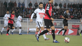 تأجيلات مبكرة في البطولة ومباريات في توقيت “الشامبينزليغ”