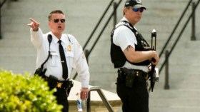 الأمن يطلق الرصاص على مسلح أمام البيت الأبيض