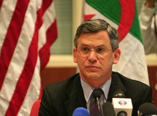 Le coordinateur américain de la lutte antiterroriste, Daniel Benjamin, a affirmé que l’Algérie est un acteur efficace dans cette lutte et nous respectons sa position quant à la situation qui prévaut en Libye