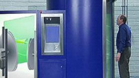 الجزائريون المسافرون إلى أمريكا مهددون بالسرطان والتشوهات الخلقية