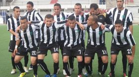 دان أنجايسكو يستقيل من تدريب اتحاد عين البيضاء
