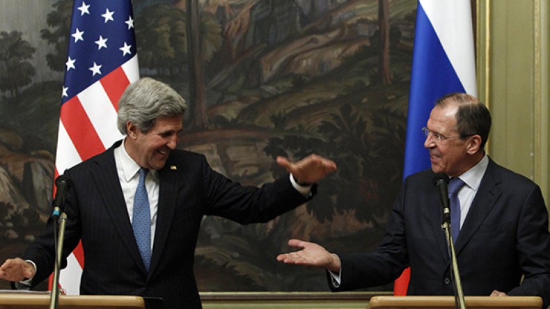 عندما تصبح مظاهرة الكافرين فخرا لبعض المسلمين!