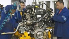 شركات تنتظر أربعة أشهر للحصول على الكهرباء وشهرا لاستيراد سلعة