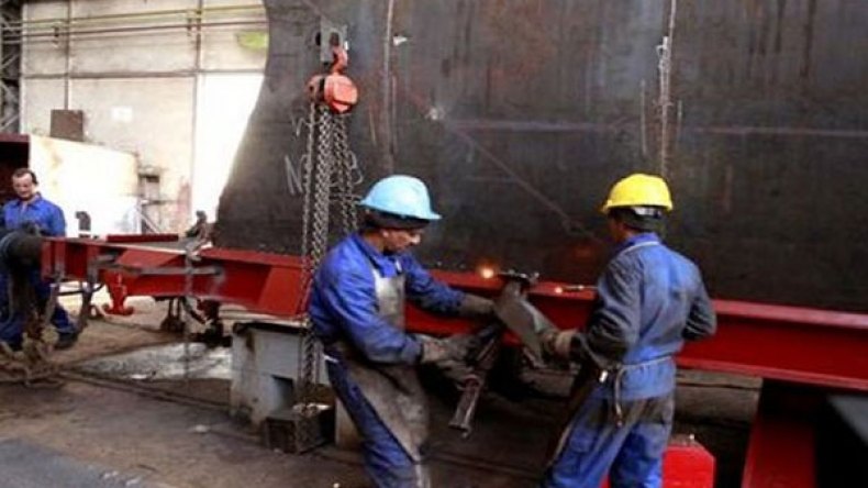 سونلغاز تهدد بقطع الكهرباء عن مركب الحجار بعنابة