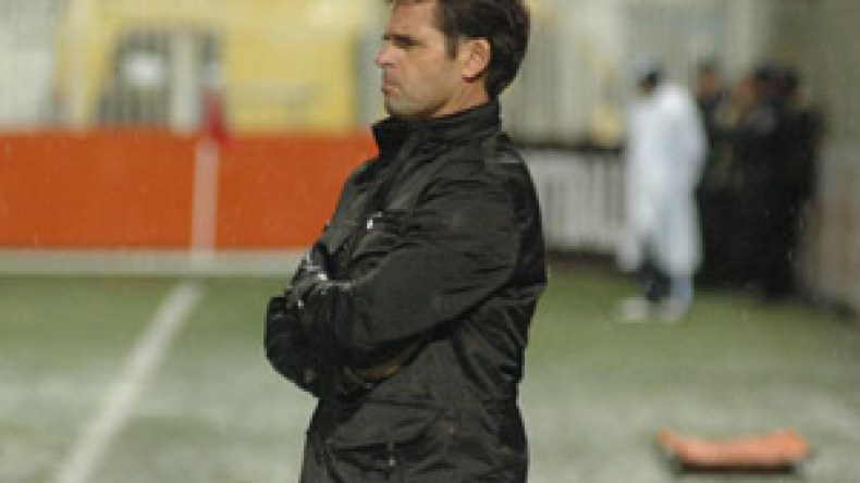 أولي‭ ‬نيكول‭ ‬يشرح‭ ‬أسباب‭ ‬الهزيمة‭ ‬ويبدي‭ ‬استعداده‭ ‬للرحيل