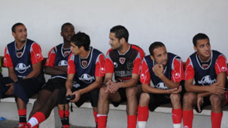 اتحاد العاصمة دون أربعة لاعبين أمام الخروب