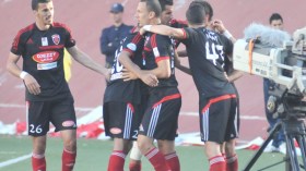 امكانيات حداد وحنكة فيلود وخبرة اللاعبين كانت وراء تتويج سوسطارة بالبطولة