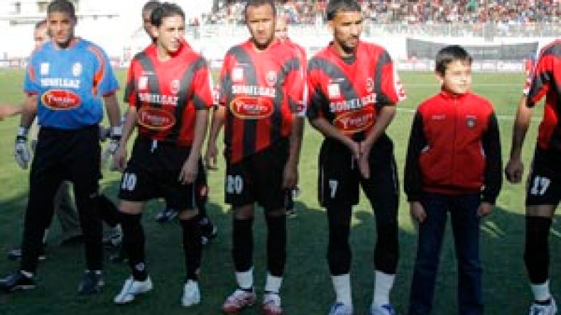 90 دقيقة لعب تحدد مصير عدة فرق