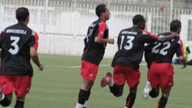 بجاية‮ ‬تدرك‮ ‬الوفاق‮ ‬في‮ ‬الصدارة‮ ‬والبرج‮ ‬يواصل‮ ‬مراقبته‮ ‬للسباق