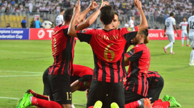 إصرار على المرور إلى المربع الذهبي