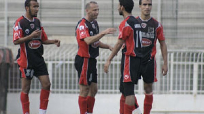 فيلوني ينجح في مهمته الاستخباراتية ويحث لاعبيه على التركيز