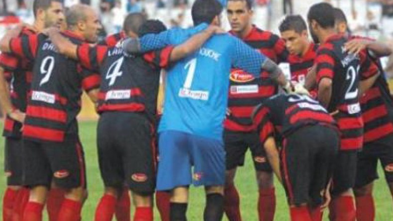 اللاعبون المسرحون ساخطون على إدارة اتحاد الجزائر