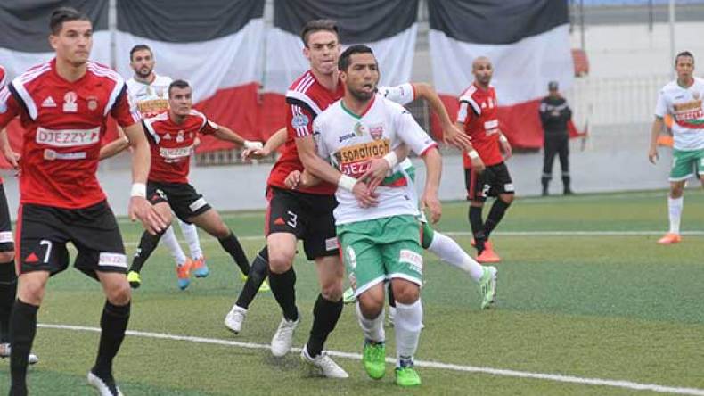 “اللاعب المحلي الجزائري مظلوم .. ومكانه الطبيعي في أوروبا”