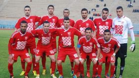 مدرب اتحاد عنابة يقاطع التدريبات ويفتح النار على لاعبيه