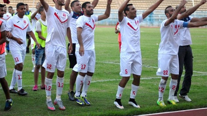 مدرب الحراس مقدات يتعرض لسرقة في غرف الملابس !