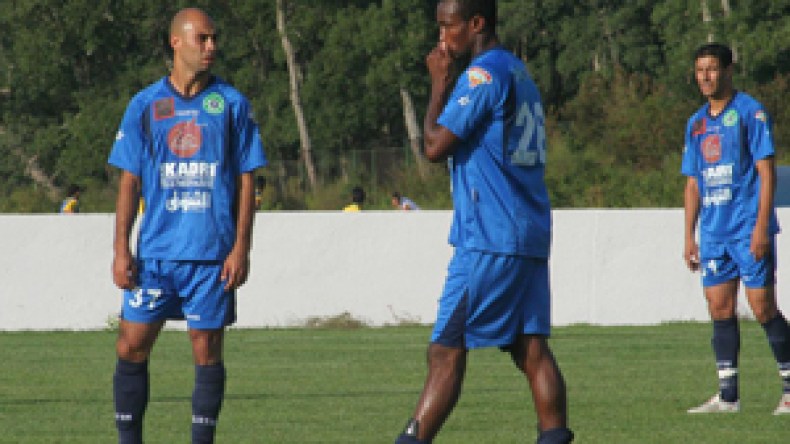 حكار يصل، نيبي يرفض وازيشال “يستعطف” للعودة للبليدة