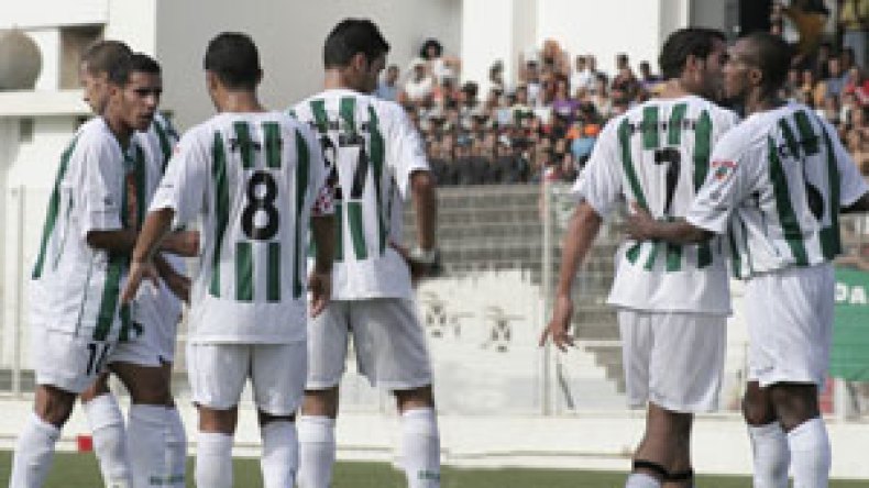 بجاية تواصل تألقها وتعمق جراح البليدة