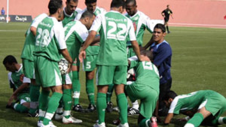 عسكري المنتخب الكامروني قادم وطراوري ونيونغ يسرحان من البليدة