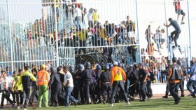 الفاف تقلص عقوبة الساورة إلى مباراتين دون جمهور