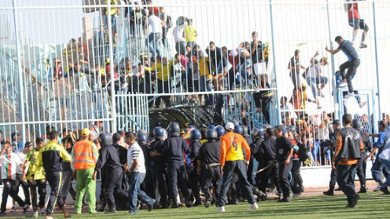 الفاف تقلص عقوبة الساورة إلى مباراتين دون جمهور