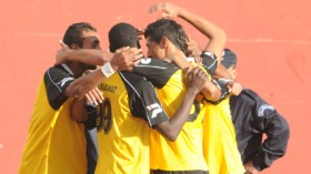 اتحاد الحراش يتدرب دون 6 من ركائزه