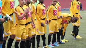 لاعبو اتحاد الحراش في إضراب