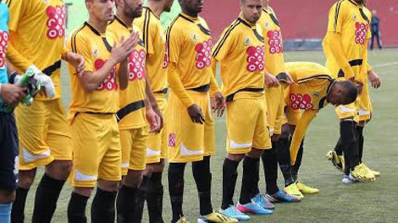 لاعبو اتحاد الحراش في إضراب