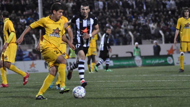 بنوزة يسقط الحراش بالضربة القاضية