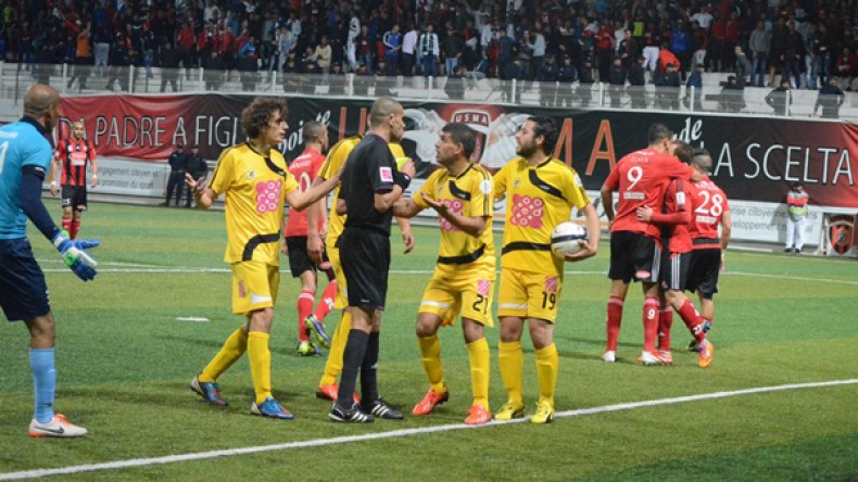 إ.الحراش: اللاعبون يوقفون الإضراب وحديث عن عودة العايب