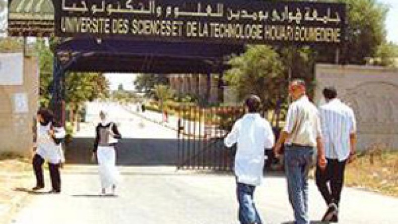 بن  زاغو  رئيس  جامعة  هواري  بومدين :  90  بالمائة  من  الطلبة  اختاروا  التسجيل  في  ” آل  آم  دي  “