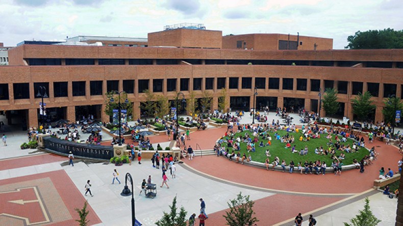 واشنطن تبحث إقامة جامعات أمريكية بالجزائر