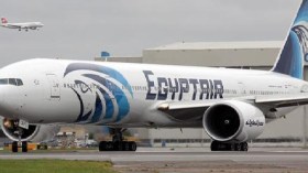 طوارئ بمطار القاهرة وبحث عن قنبلة في طائرة