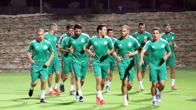 الفيفا تُهدّد بِإلغاء مباراة الجزائر ومالي