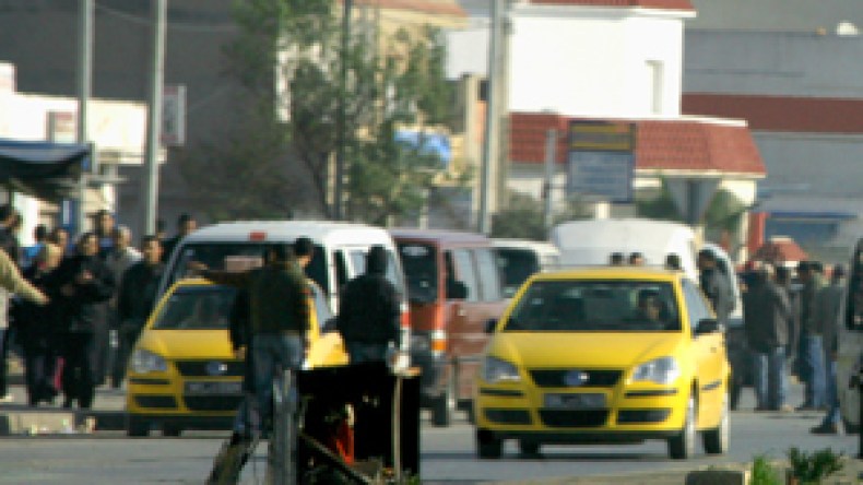 أزيد من 330 تونسي فار دخلوا الأراضي الجزائرية في الساعات الأخيرة